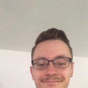 Meet your Posher, Thomas